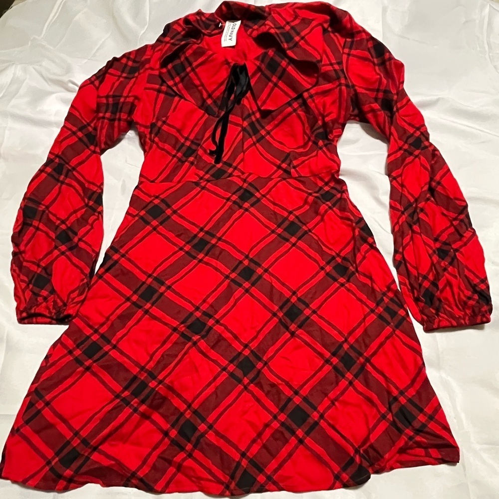 Old Navy Red and Black Plaid woman Dress - Picture 1 of 3